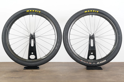 Set ruote thirteen - set, piedmont